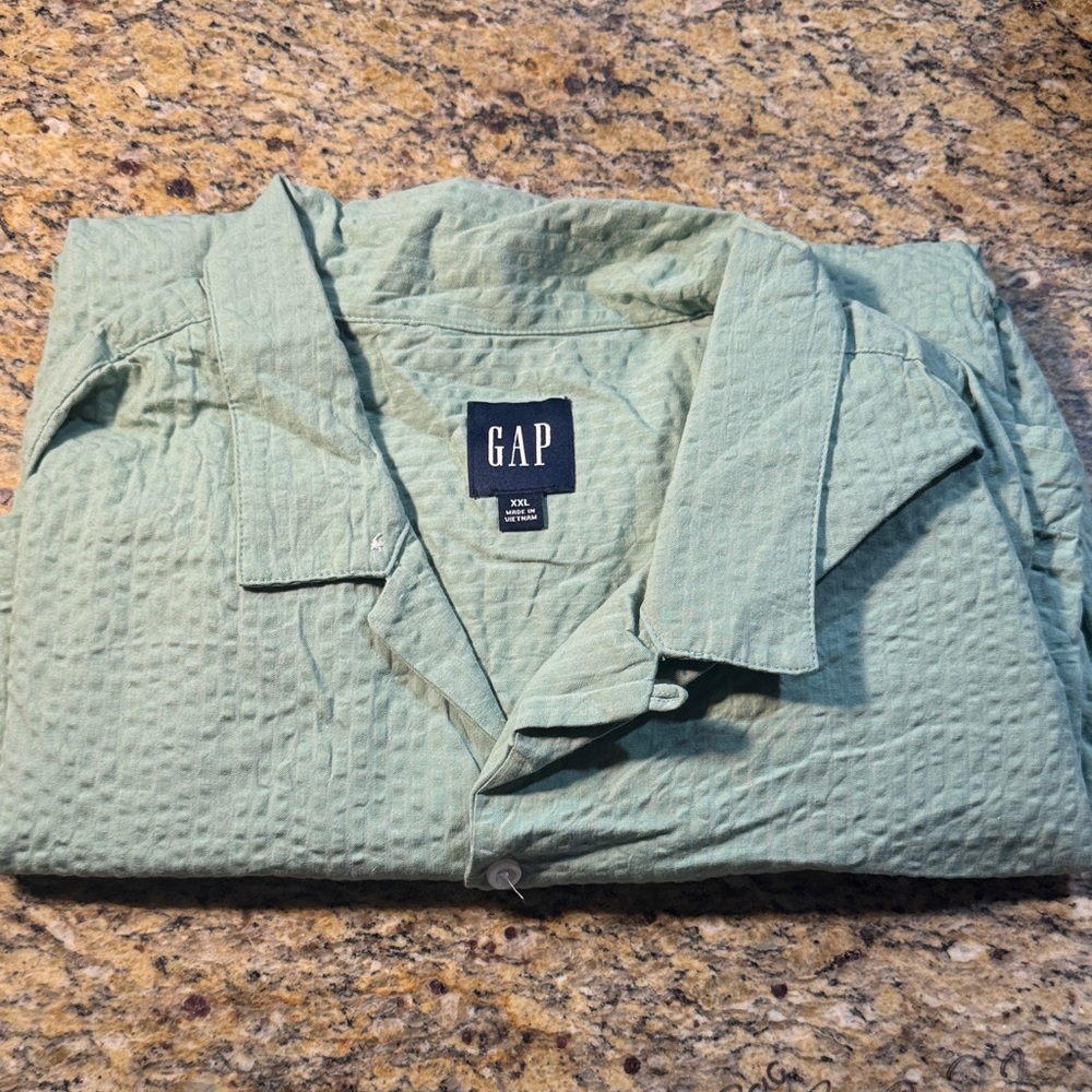 GAP Green Textured Button-Up Shirt